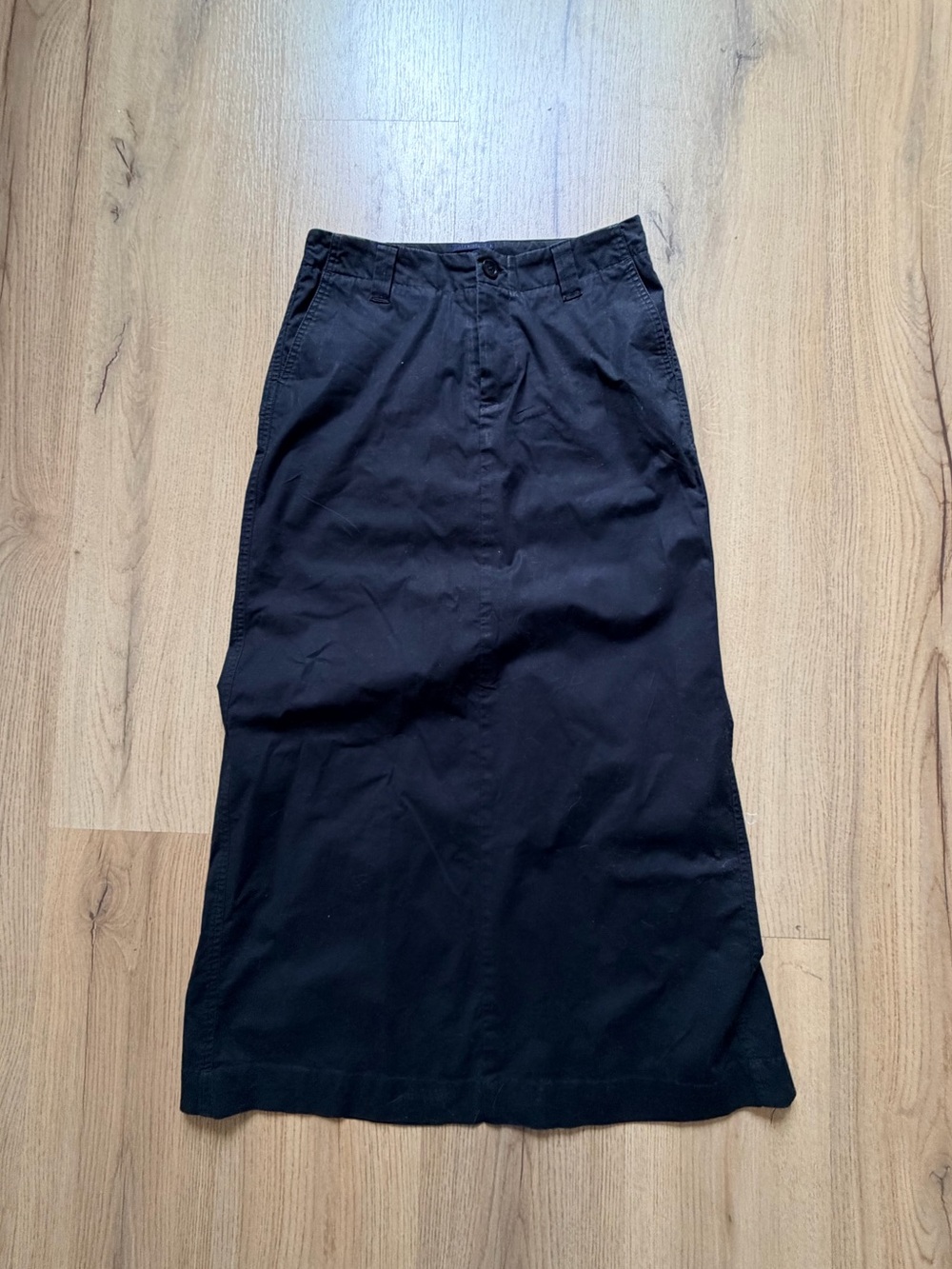 Vintage Black Women's Midi Skirt - Tailored 90’s Style